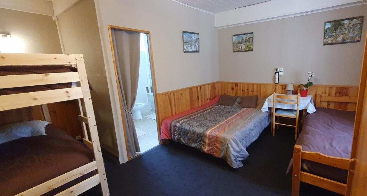 Hotel Les Deux Cols Сент-Мари-де-Кампан Экстерьер фото