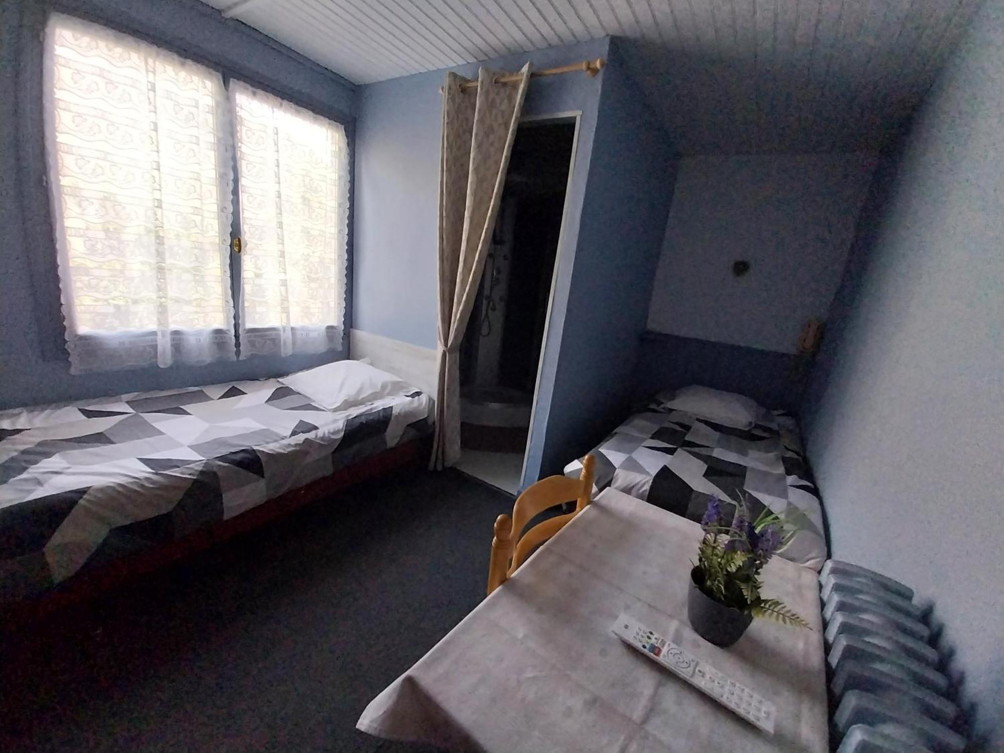 Hotel Les Deux Cols Сент-Мари-де-Кампан Экстерьер фото